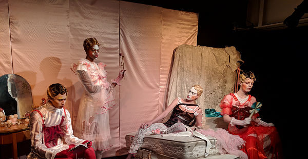 London Fashion Week divathét style 2019 Fábián Kis Juhász